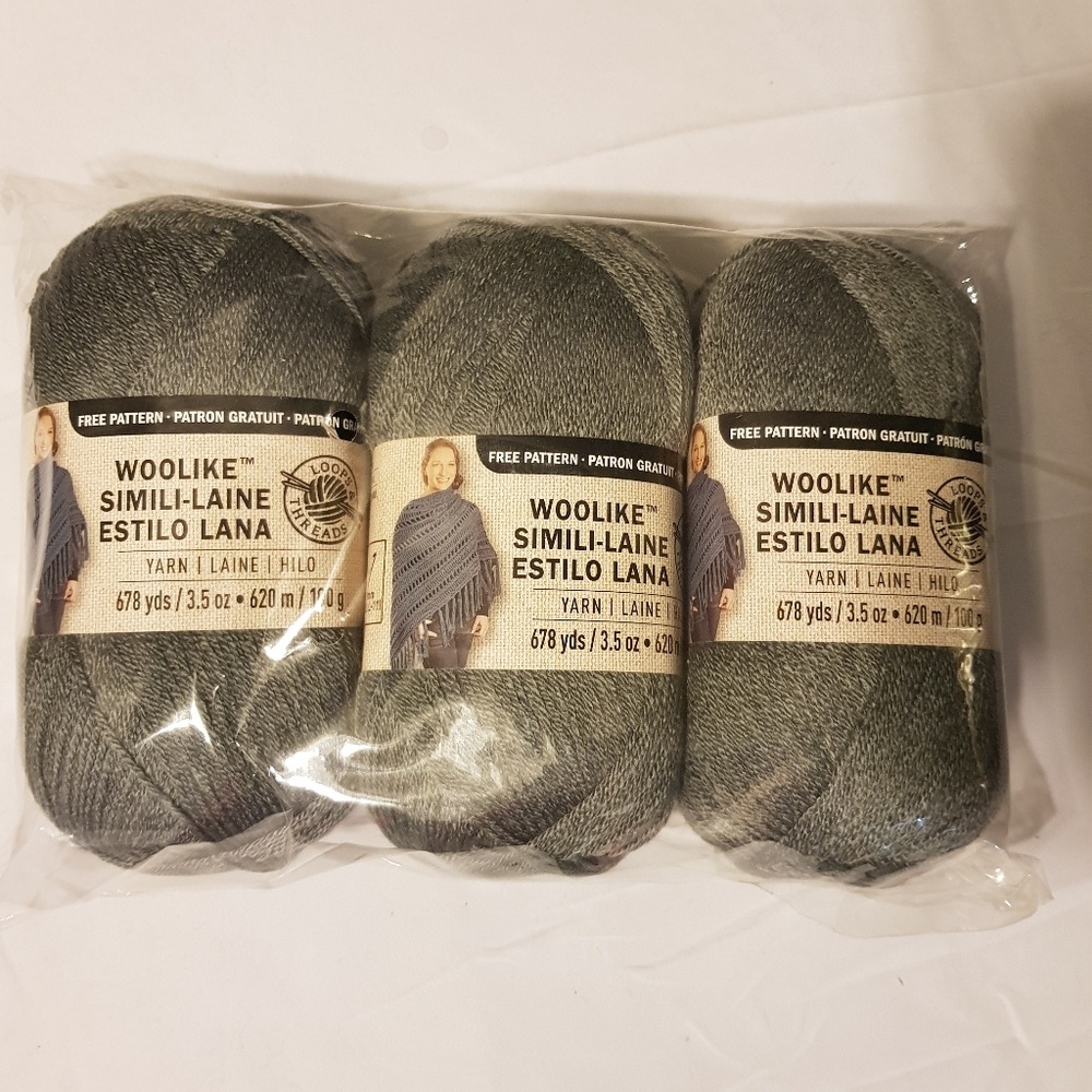 Loops and Threads Woolike Charcoal